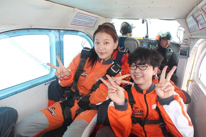 Tandem Skydiving in Prague - Tandem Jump with transfers! - Who Is This Tour Best For?