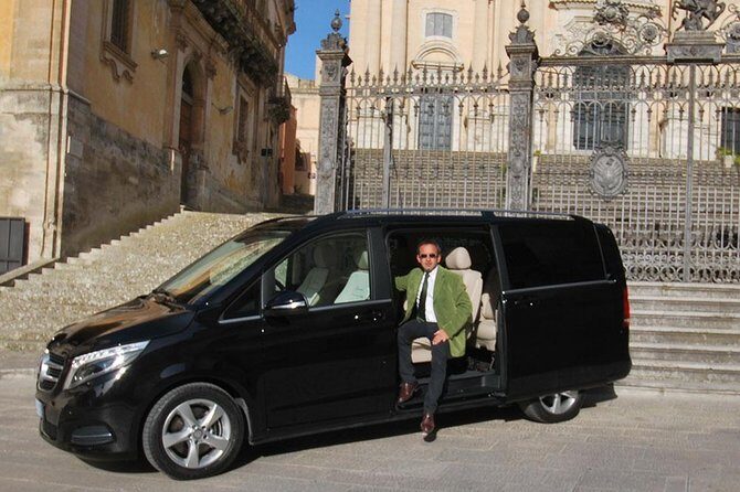 Taormina and Etna with driver Wine experience to ask for - Key Points:
