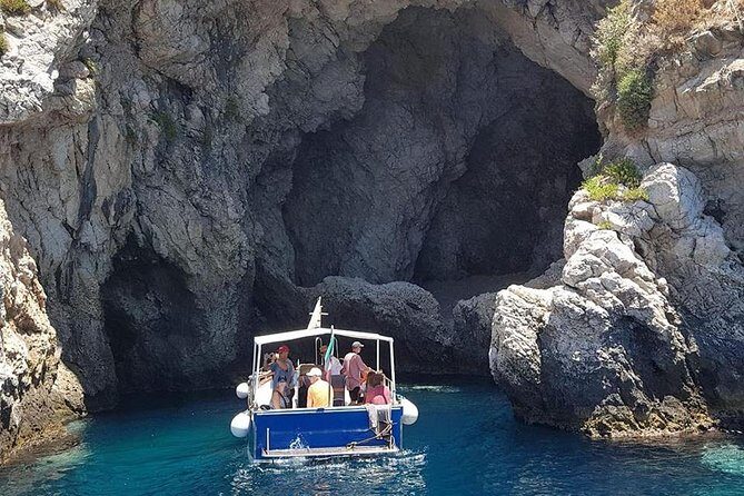 Taormina and Isola Bella Day Tour Including Boat Tour - FAQs