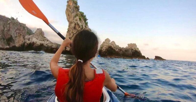 Taormina: Kayak Coastal Tour to Isola Bella and Blue Grotto - The Experience: What Travelers Say