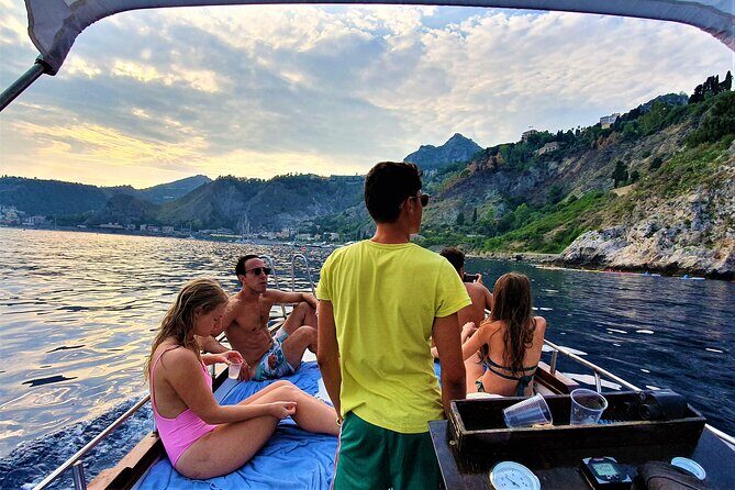 Taormina Sunset Aperitif on-Board - FAQs