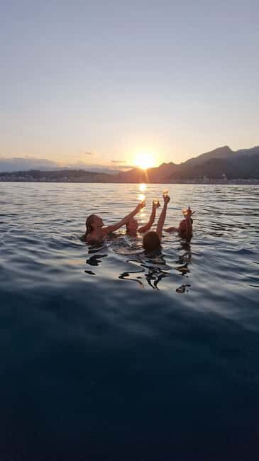 Taormina: Sunset Boat Tour with Aperitif - Key Points