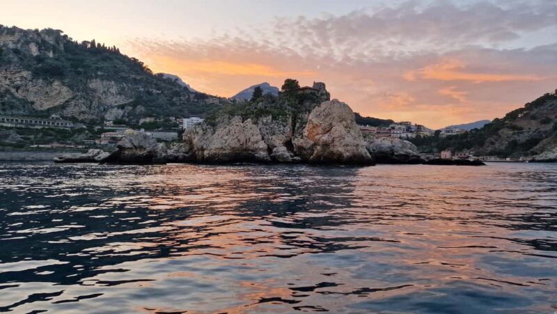 Taormina: Sunset Boat Tour with Aperitif - What to Expect on the Sunset Boat Tour