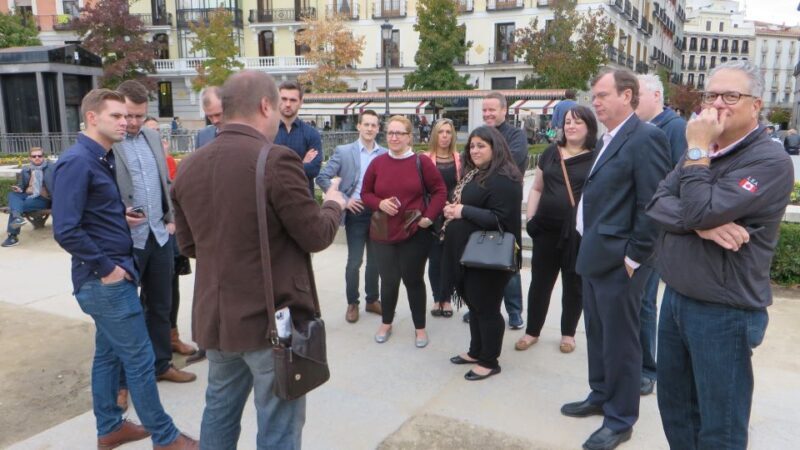 Tapas Crawl in Madrid Historical Quarter for Lunch or Dinner - Group Size and Flexibility