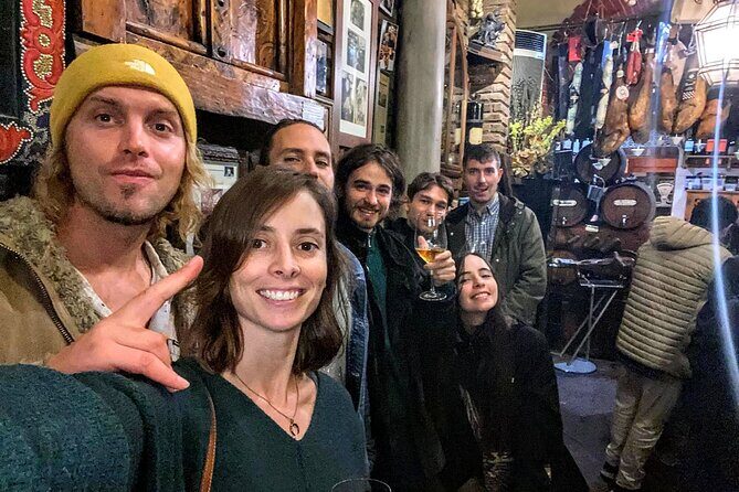 Tapas&Tours with Leo - Tasting Culture and History - A Closer Look at the Granada Tapas Experience