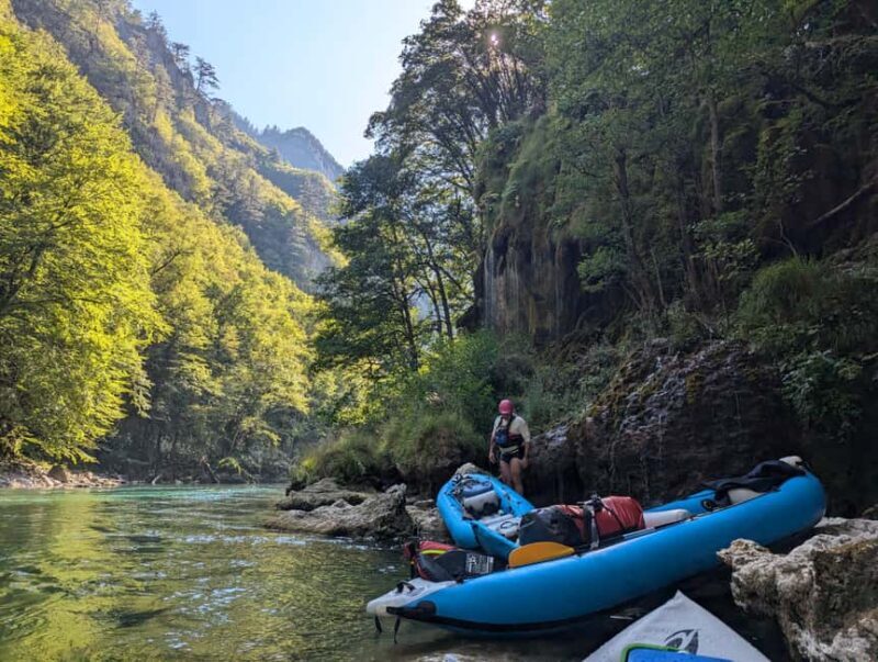 Tara Canyon: Canoe Adventure with Picnic and Photos - Who is This Tour Best For?