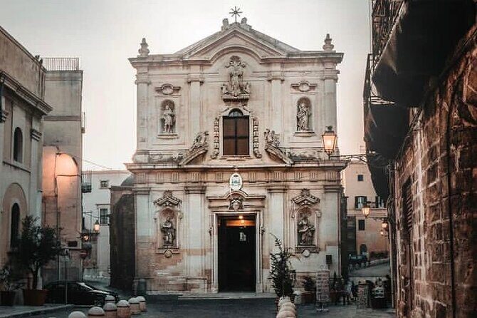 Taranto : Relax on one of the most beautiful beaches - FAQs: Your Practical Questions Answered