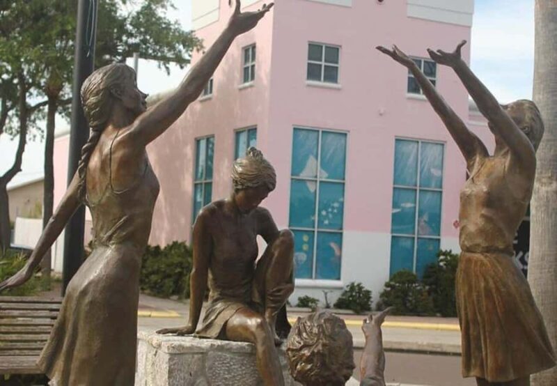 Tarpon Springs: I Came, I Saw... I Greeked Experience - An In-Depth Look at the Tarpon Springs Food Tour