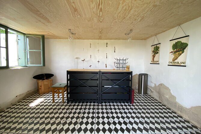 Taste and Tour Small Organic Wineries with a Winemaker - Frequently Asked Questions