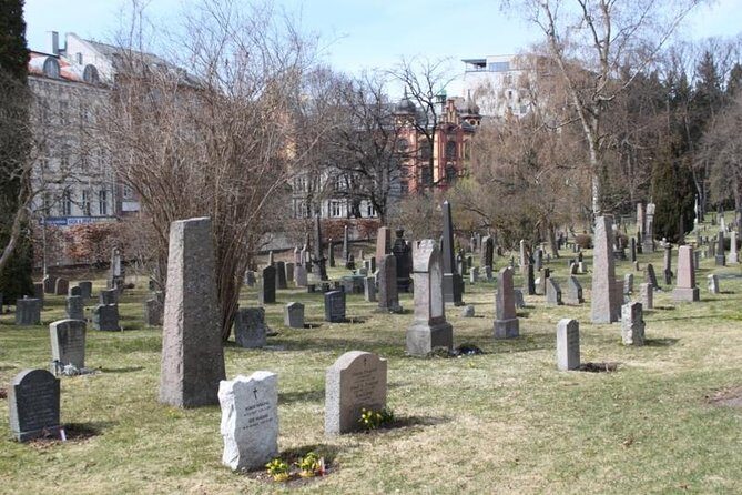 Taste of Oslo Walking Tour - The Balance of Sightseeing and Tasting