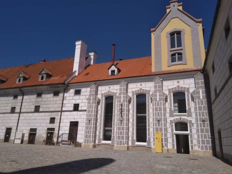 Taste the history and present of beer in eský Krumlov - A detailed look at the beer tour experience in Český Krumlov