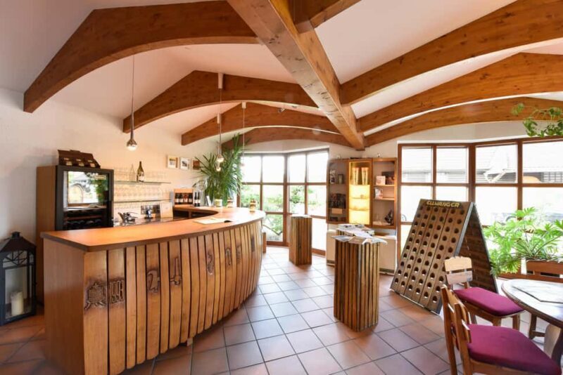 Tasting of 4 non-alcoholic drinks & bread + discount on 1 bottle - Exploring the Experience in Detail