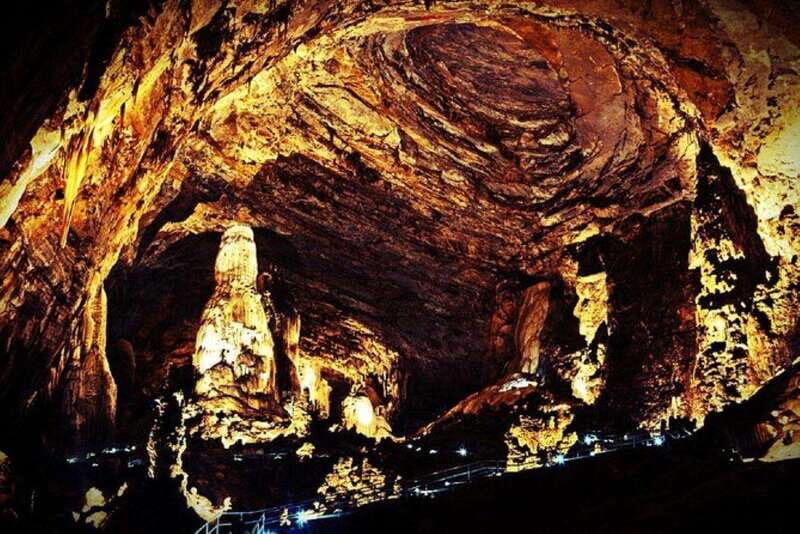 Taxco: Discover the Cacahuamilpa Grottoes - Inside the Caves: Natural Sculptures and Stories