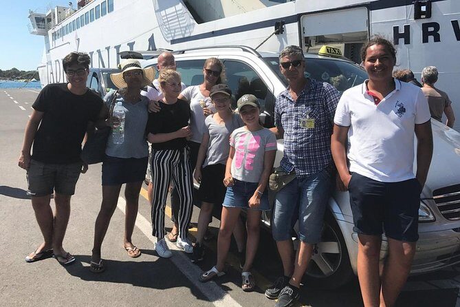 Taxi Supetar, Bra - Key Points