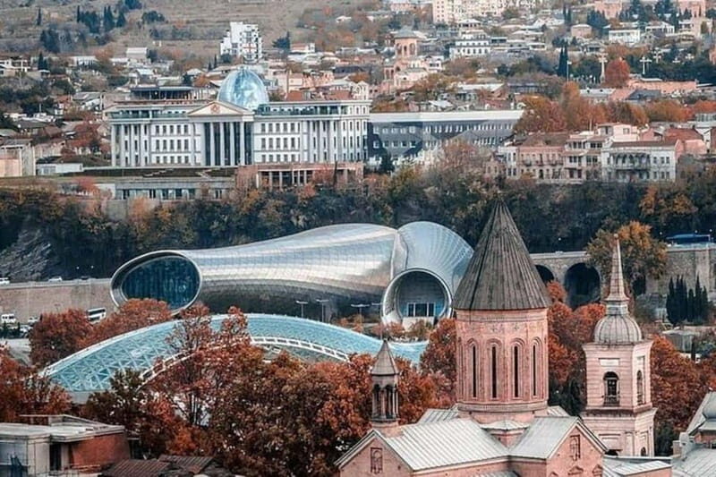 Tbilisi: 7-Day Tour with Free Transfers & Breakfast - Relaxing in Traditional Sulfur Baths & Local Markets