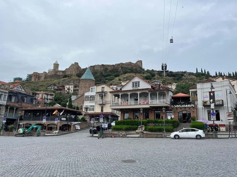 Tbilisi by Night: Private Old Town Walk & Traditional Dinner - Key Points