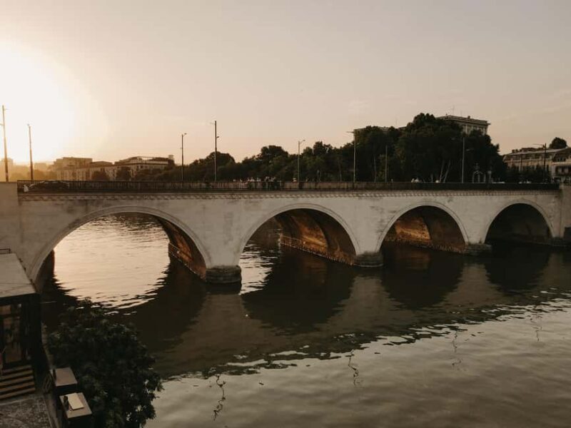 Tbilisi: Georgian Language Walking Tour with Pickup - What to Expect from This Walking Tour
