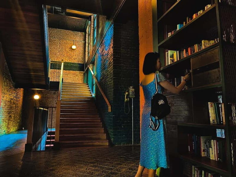 Tbilisi: Hidden Gems Walking Tour with Food & Wine Tastings - The Itinerary Breakdown