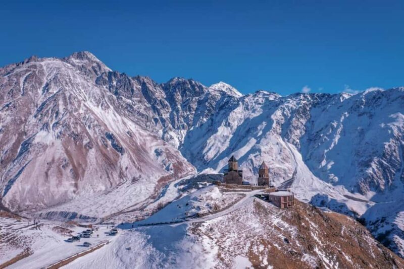 Tbilisi : Kazbegi, Ananuri, Gudauri & Gergeti. PRIVAT TOUR - The Practical Side: What to Expect, Transport, and Tips