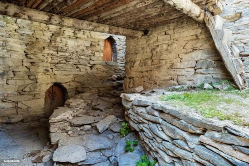 Tbilisi: Khevsureti Land of Legends Tour to Shatili-day tour - Visiting Lebaiskari and Guro Waterfall