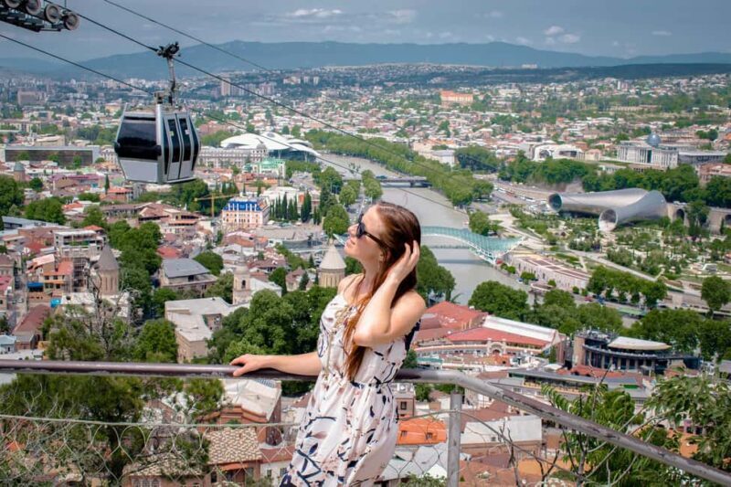 Tbilisi: Old and New City Guided Tour with 2 Cable Car Rides - Exploring Tbilisi: What to Expect from the Tour