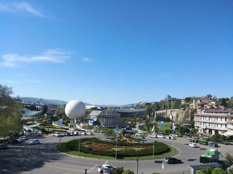 Tbilisi: Private walking tour of Tbilisi's highlights - Discovering the Heart of Tbilisi