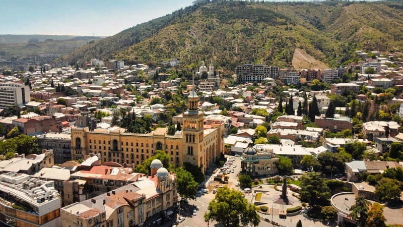 Tbilisi: The Main Avenue Guided Tour with 10+ Tastings - Exploring Tbilisi’s Main Avenue: What You Can Expect