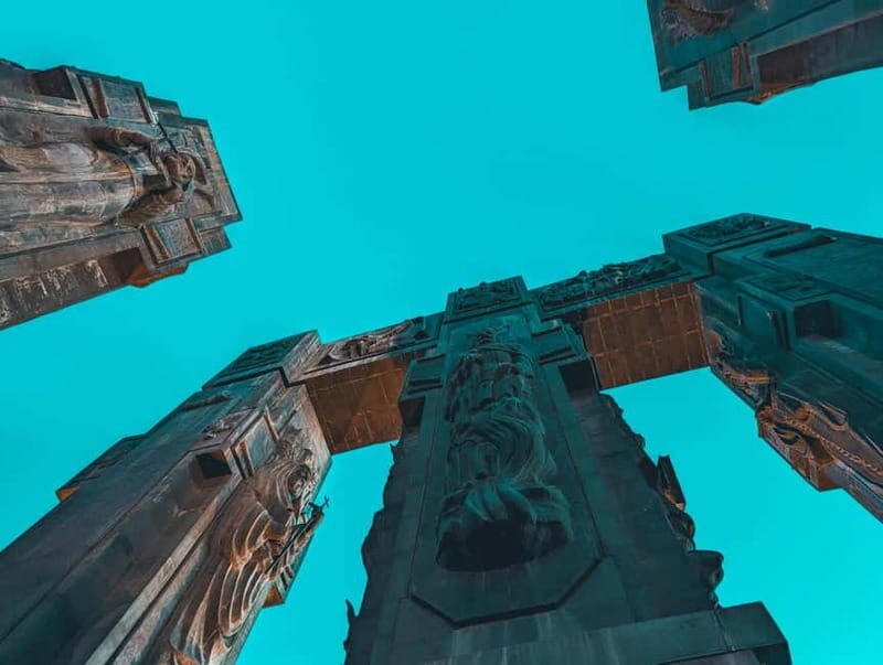 Tbilisi: Transfer & Guided Tour to The Georgian Stonehenge - Is This Tour Right for You?