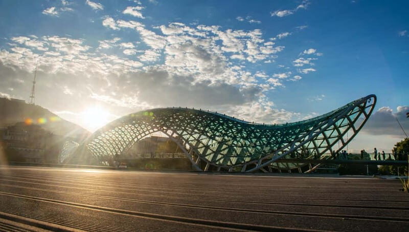 Tbilisi: Urban Snapshot Guided Tour - Who Should Consider This Tour?