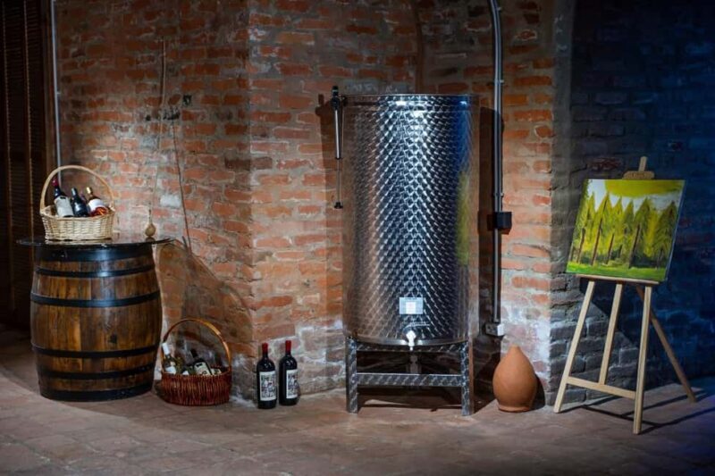 Tbilisi: Wine Tasting with Georgian Snacks and Sommelier - Key Points