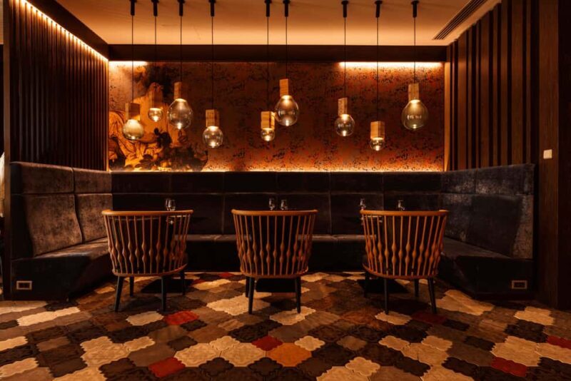 Tbilisi: Wine Tasting with Sommelier at Rtvelisi Brand Shop - Key Points