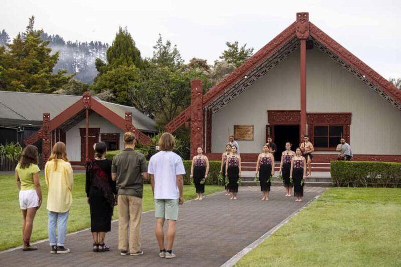 Te Puia: Te P Indigenous Evening Experience - Haka + Dinner - FAQ