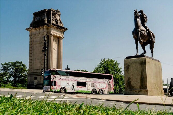 Tea Around Town: Chicago Tea Experience & City Sights - The Practical Side