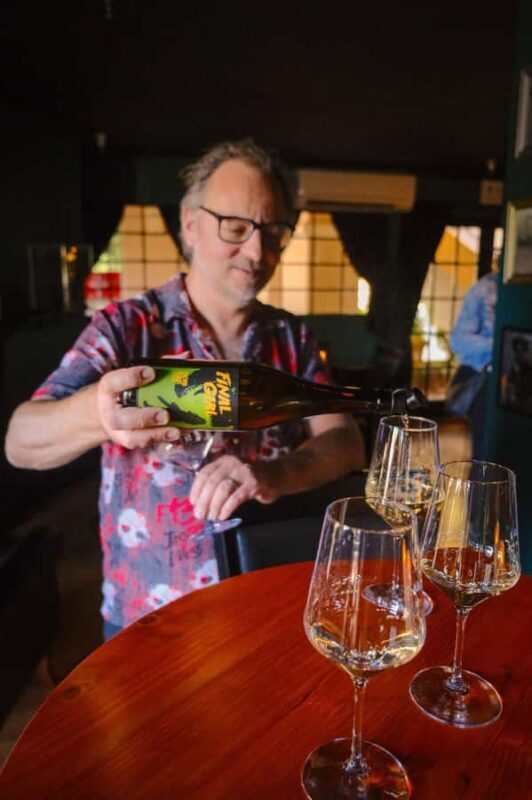 Temecula: Wine & True Crime Tour with Drinks Included - Key Points