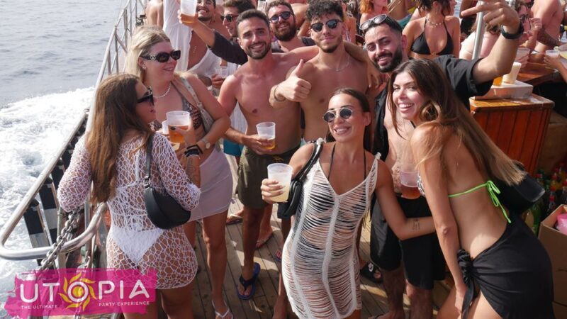 Tenerife: Boat Party with Open Bar and DJs - Key Points