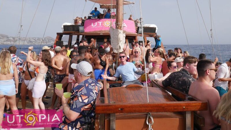 Tenerife: Boat Party with Open Bar and DJs - FAQ