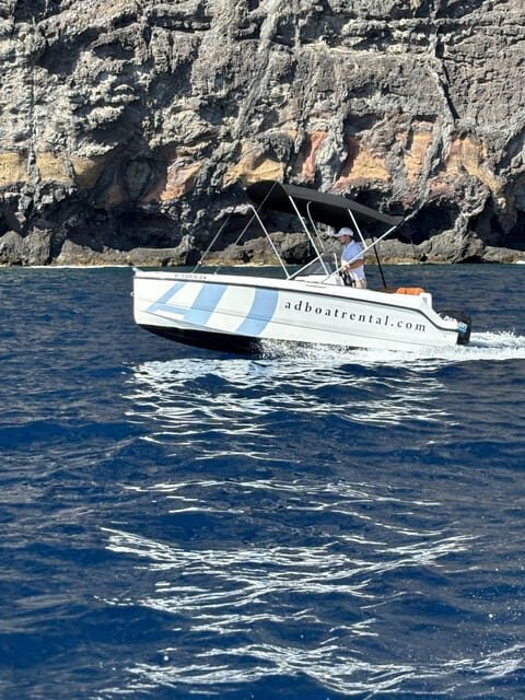 Tenerife: rent a boat without license - Setting Sail in Tenerife: What to Expect
