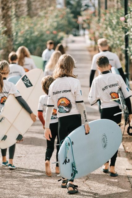 Tenerife: Surfboard and Surf equipment Rental - Key Points