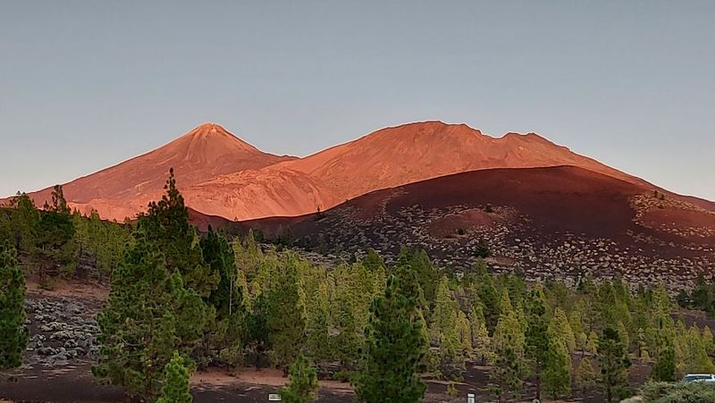Tenerife: Teide National Park Sunset & Stargazing Tour - Shooting stars: what you can hope for with “better than random” odds