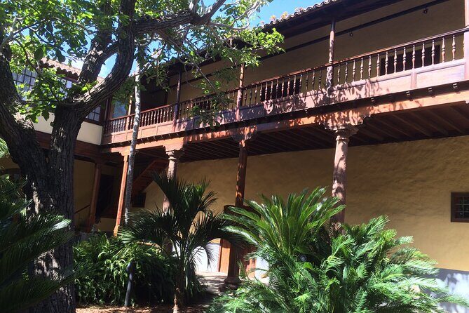 Tenerife VIP Tour - How does the guide enhance the experience?