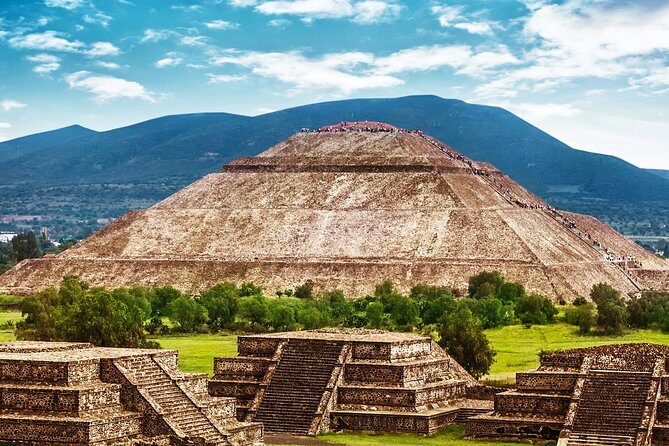Teotihuacan & Guadalupe Shrine + Xochimilco, Coyoacán & Frida Kahlo Combo Tour - Why This Tour Matters: An In-Depth Review