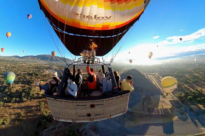 Teotihuacan Hot Air Balloon Flight from Mexico City / Volare - A Closer Look at the Experience