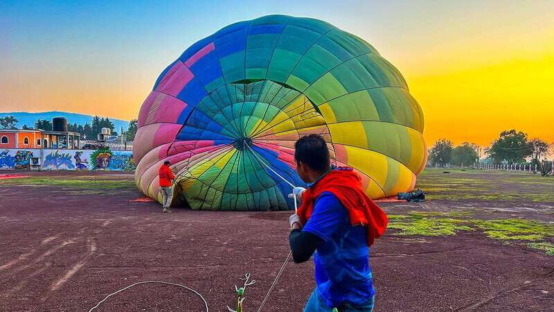 Teotihuacan: Hot Air Balloon Ride with Breakfast - Practical Details and Considerations