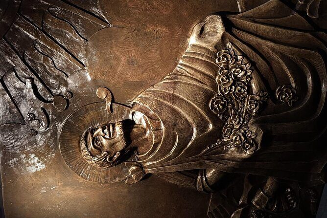 Teotihuacan Pyramids small groups and Basilica of Guadalupe - FAQs