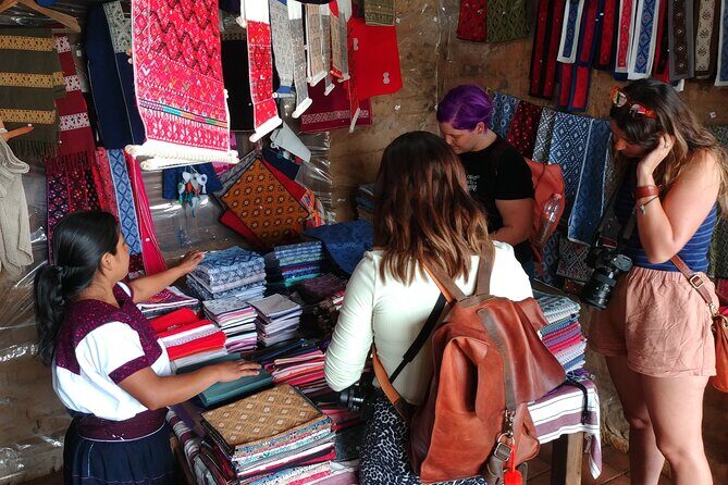 Textiles and mysticism of Chiapas - Key Points