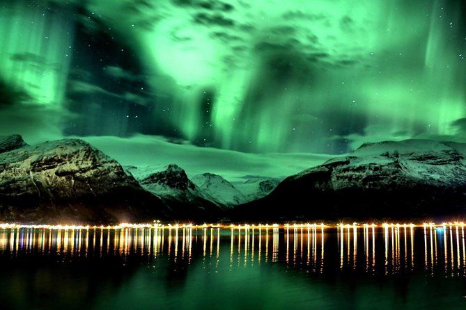 The Aurora Tour - small group, northern lights - Pickup, Drop-Off, and That Sweet Spot Between Comfort and Chaos