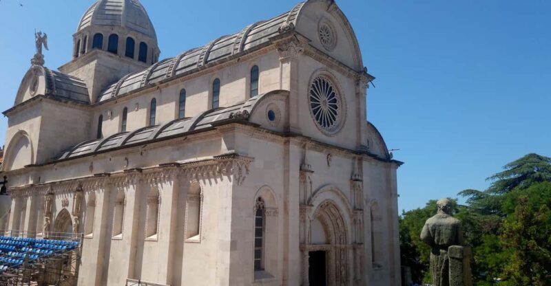 The beauty of the Middle Ages-ibenik - The Walk and the Guide
