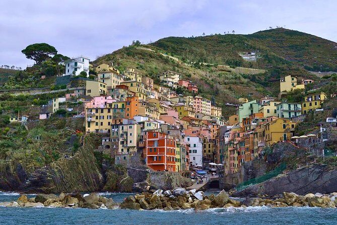 The Best of Cinque Terre Small Group Tour from Lucca - FAQs