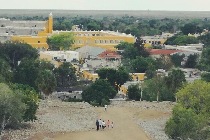 The Best of Izamal Walking Tour - Exploring the Tour Itinerary in Detail