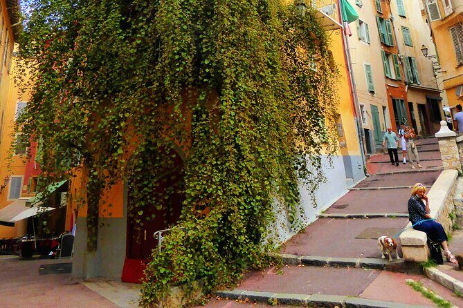 The Best of Nices Old Town: A Self-Guided Audio Tour - FAQs